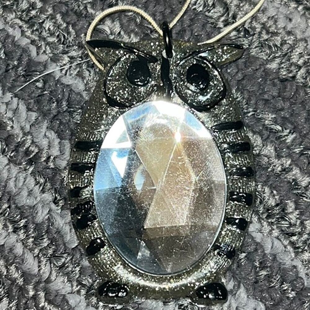 Silver glitter owl resin pendant with rhinestone center